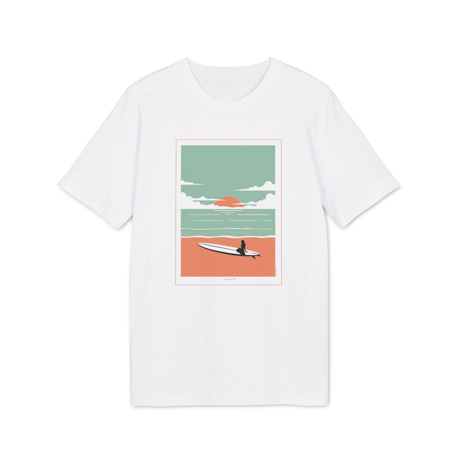Blacksunset ‘Summer ’72’ unisex T-särk - retro surfiplakati stiilis päikeseloojang ja longboard rannal, valge t-särk