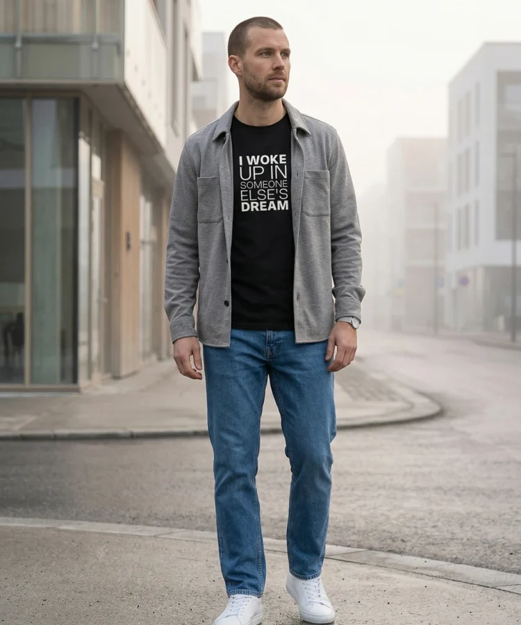 I Woke Up In Someone Else's Dream – unisex T-särk t-särk must modelivaade