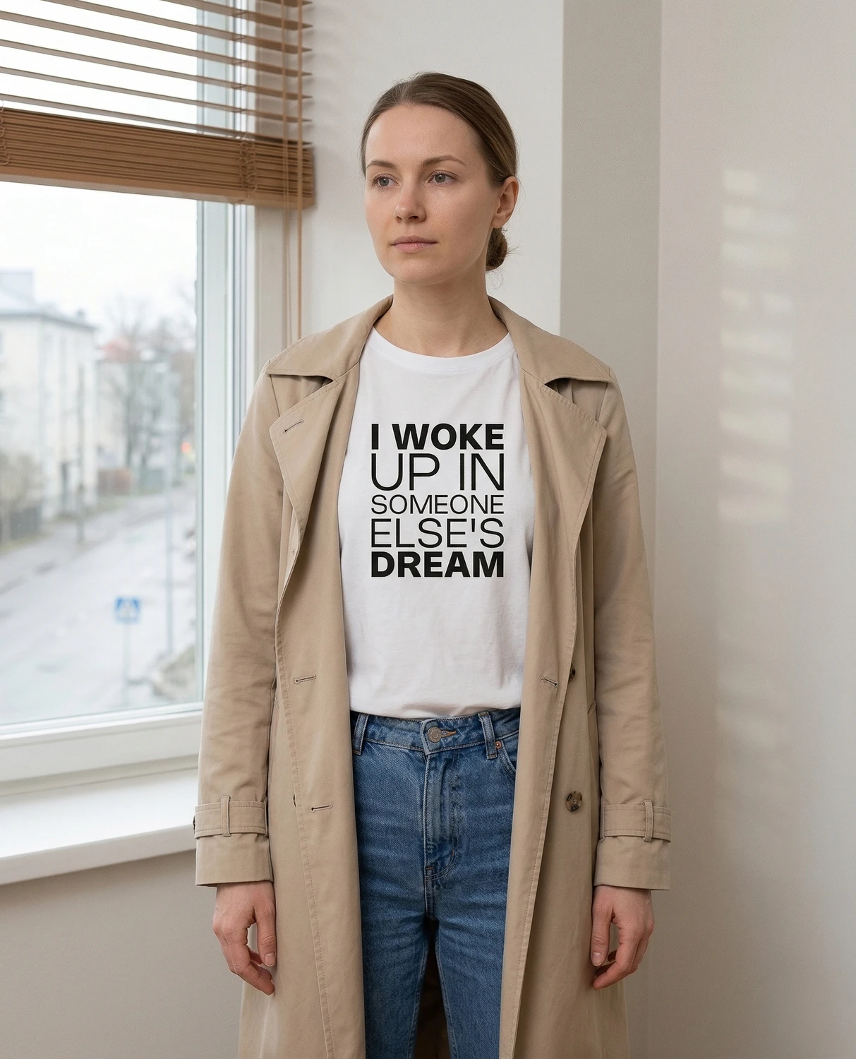 I Woke Up In Someone Else's Dream – unisex T-särk t-särk valge modelivaade