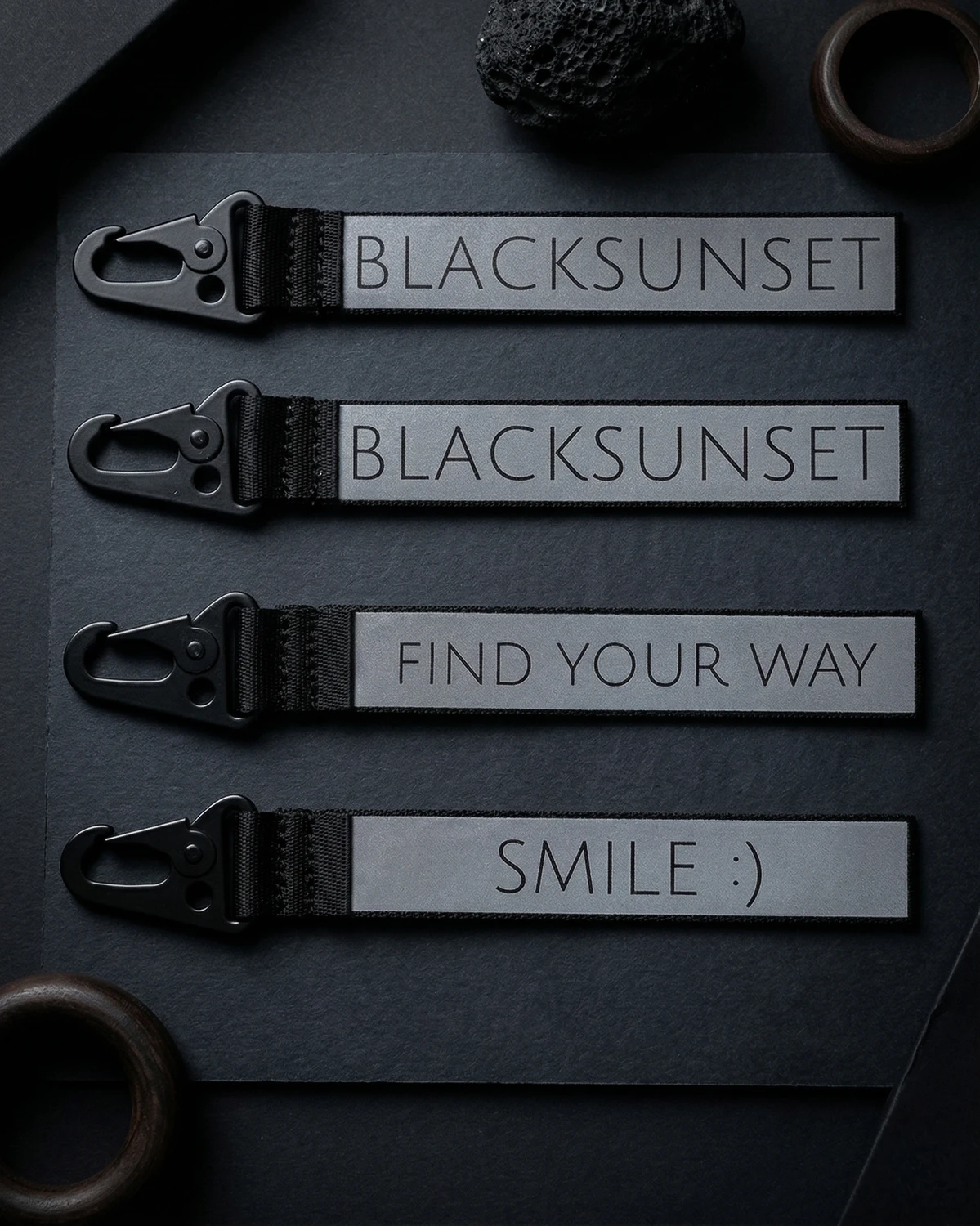 Blacksunset helkur-votmehoidja detailvaade 7